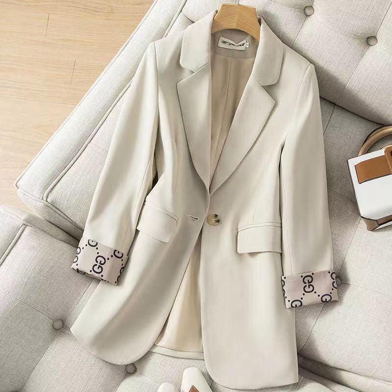 Womens Suits & Blazers Tide Brand High-Quality Retro Fashion designer Pure color Series Suit Jacket A grain of buckle Slim Plus Size Women' Clothing, Ivory
Womens Suits & Blazers Tide Brand High-Quality Retro Fashion designer Pure color Series Suit Jacket A grain of buckle Slim Plus Size Women' Clothing, Ivory