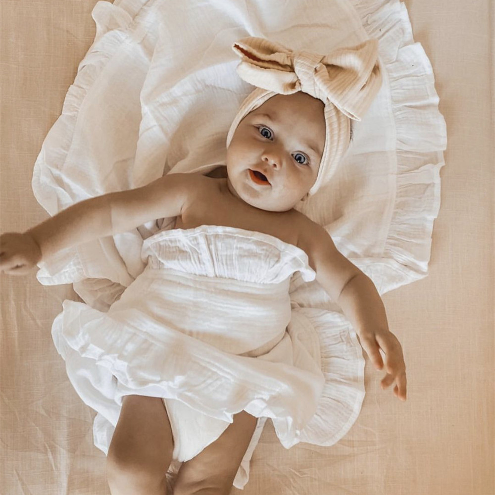 Sleeping Bags INS Ruffled Muslin Baby Swaddle Blankets for Born Infant Bedding Organic Accessories born Receive Blanket Cotton 221122