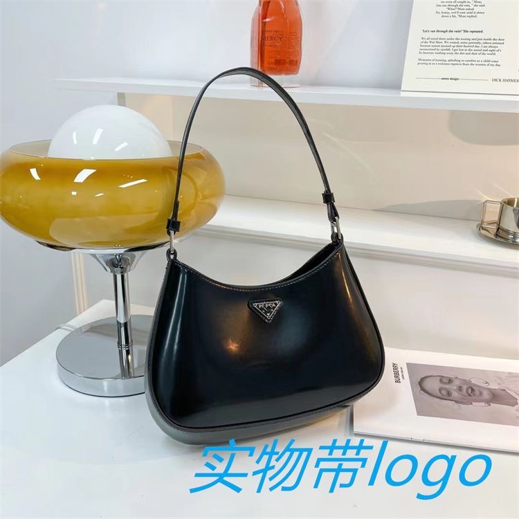 2022 Luxury designer purse male and female bank card cardholder coin passport cardholder fashion print style short purse, A+
2022 Luxury designer purse male and female bank card cardholder coin passport cardholder fashion print style short purse, A+