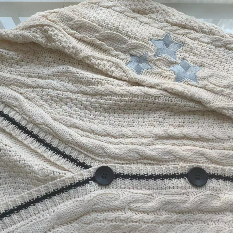 Women's Knits Tees Autumn Tay Star Embroidered Cardigan Lor V-neck Knitted Sweater Fashion Warm Swif T Beige Holiday 221123