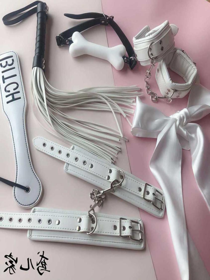 White Suit Fun Milk Sm Adult Products Handcuffs Mouth Ball Whip Leather Adjustment Abuse Torture Tools Plug Goods MUWZ
White Suit Fun Milk Sm Adult Products Handcuffs Mouth Ball Whip Leather Adjustment Abuse Torture Tools Plug Goods MUWZ