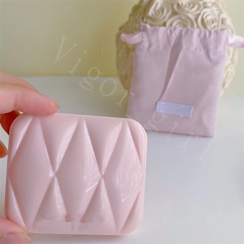 New Mm Brand Compact Mirrors Eu Style Vintage Doublesided Square Mirror with Dust Bag for Lady Nice Quality 2 Color Stock