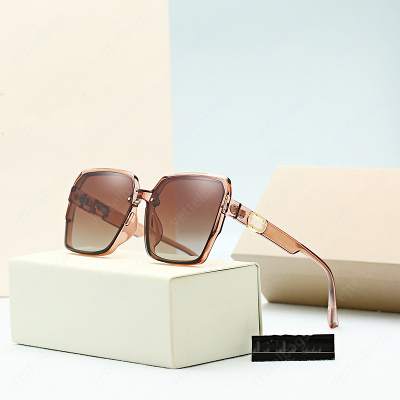 Fashion Sunglass Women Beach Eyewear High-Quality Travel Sunglasses Luxury Outdoor Eyewears Top Designers Eyeglasses Party Eyeglass Sports
Fashion Sunglass Women Beach Eyewear High-Quality Travel Sunglasses Luxury Outdoor Eyewears Top Designers Eyeglasses Party Eyeglass Sports