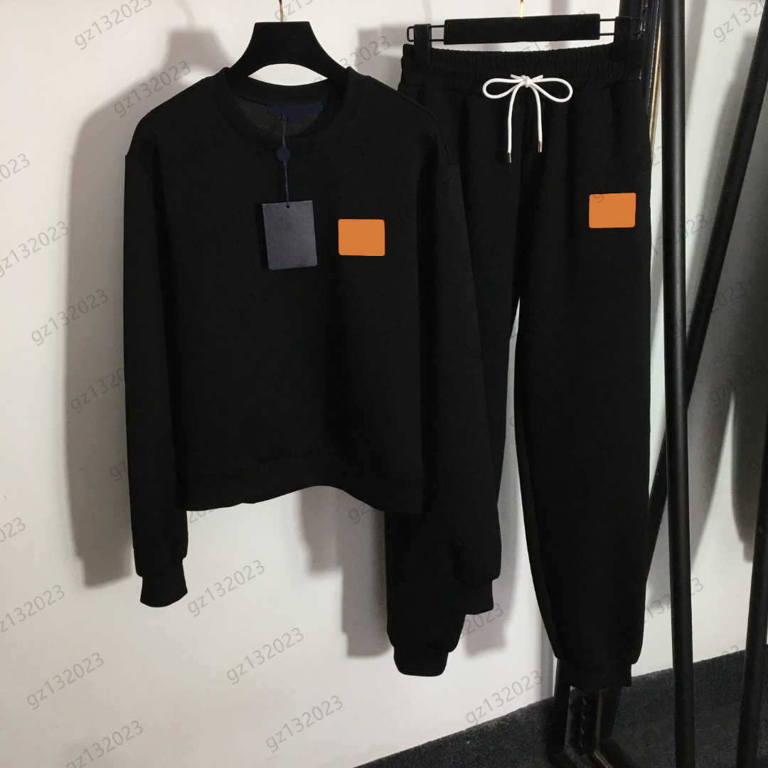 Tracksuits Women Pure Cotton Sports Style Two Piece Set Presbyopia Logo Round Neck Long Sleeve Pullover Sweatshirts Collocation Elastic Waist Casual Trousers, 21
Tracksuits Women Pure Cotton Sports Style Two Piece Set Presbyopia Logo Round Neck Long Sleeve Pullover Sweatshirts Collocation Elastic Waist Casual Trousers, 21