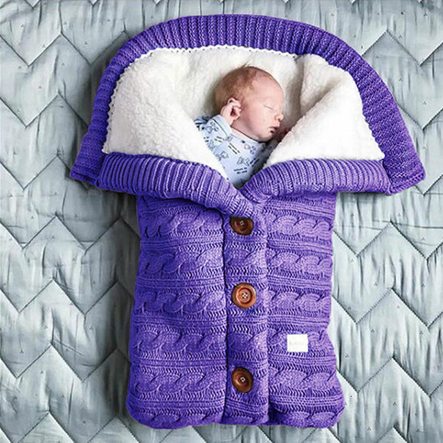 Sleeping Bags Winter Baby Boys Girls Blanket Envelope Thicken Polar Fleece Infant Swaddle Bag For borns Bedding Wrap 221122