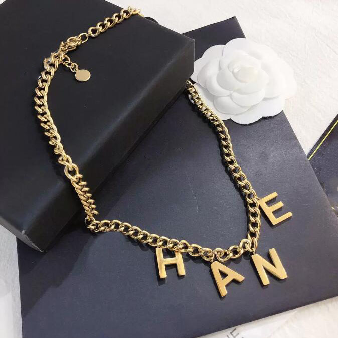 Fashionable 18K Gold Plated Stainless Steel Necklaces Choker Letter Pendant Statement Fashion Womens Necklace Wedding Jewelry Accessories X347
Fashionable 18K Gold Plated Stainless Steel Necklaces Choker Letter Pendant Statement Fashion Womens Necklace Wedding Jewelry Accessories X347
