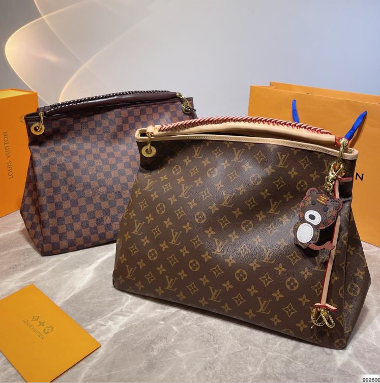 Luxury Louis Vuitton Designers lv Handbag Tote Shoulder Clutch Bags On The Bag Purses Letters Flowers Floral One louise Handle Wallet louiseity Women Handbags Totes, A+
Luxury Louis Vuitton Designers lv Handbag Tote Shoulder Clutch Bags On The Bag Purses Letters Flowers Floral One louise Handle Wallet louiseity Women Handbags Totes, A+