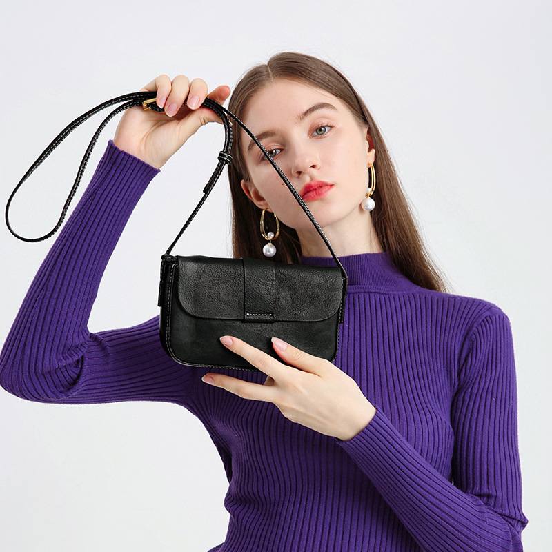 Women Inclined Shoulder Bags Fashion casual Womens Bag Small Handbag Totes High-capacity Genuine leather Large volume wholesale Girl Mobile Phone Bag Black 2027, Yellow
Women Inclined Shoulder Bags Fashion casual Womens Bag Small Handbag Totes High-capacity Genuine leather Large volume wholesale Girl Mobile Phone Bag Black 2027, Yellow