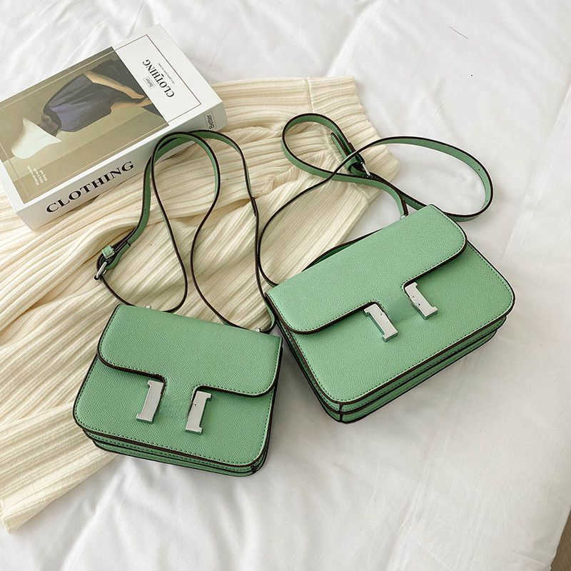 Women's Luxury Designer Shoulder Bags Crossbody Bag Tote Fashion Popular Buckle 2023 New High-end Kangkang Single Shoulder Small Square Bag Factory Direct Sales, Crane blue
Women's Luxury Designer Shoulder Bags Crossbody Bag Tote Fashion Popular Buckle 2023 New High-end Kangkang Single Shoulder Small Square Bag Factory Direct Sales, Crane blue