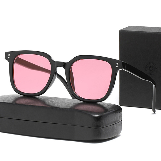 Wholesale Fashion Metal frame high quality Sunglasses Designer Printing Sun Glasses Women Men Driving Sunglass Beach Sunglass gucci lv
Wholesale Fashion Metal frame high quality Sunglasses Designer Printing Sun Glasses Women Men Driving Sunglass Beach Sunglass gucci lv