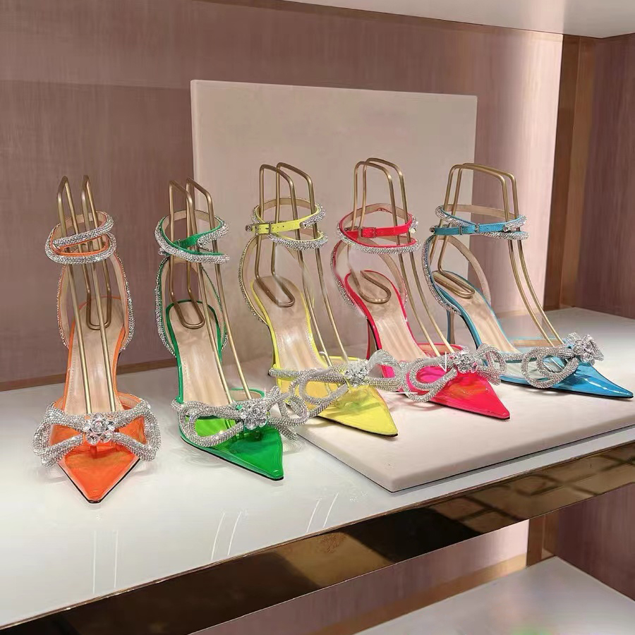 Mach&Mach Bowtie PVC sandals shoes Womens transparent sole high heels 9.5cm black pink diamond chain decoration women high heeled Luxury Designers Dinner dress Pumps, Green
Mach&Mach Bowtie PVC sandals shoes Womens transparent sole high heels 9.5cm black pink diamond chain decoration women high heeled Luxury Designers Dinner dress Pumps, Green