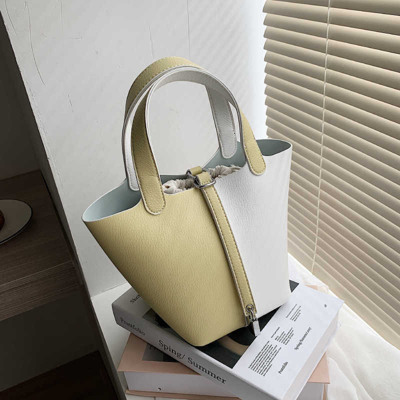 Handbags Luxury Designer Birk Genuine Leather Cons Style Bag Women Personalized Handbag Spliced One Shoulder Crossbody Canvas Bu, Yellow4
Handbags Luxury Designer Birk Genuine Leather Cons Style Bag Women Personalized Handbag Spliced One Shoulder Crossbody Canvas Bu, Yellow4