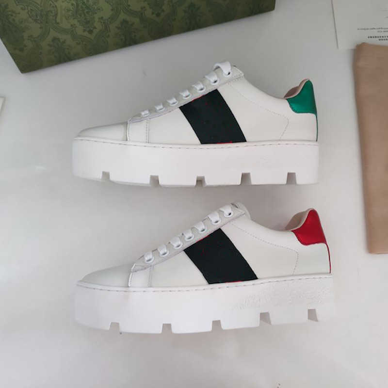 Women's Ace Sneaker Retro Embroidered Platform Shoes Genuine Leather Thick Bottom Flats Classic Lace-up Casual, White
Women's Ace Sneaker Retro Embroidered Platform Shoes Genuine Leather Thick Bottom Flats Classic Lace-up Casual, White