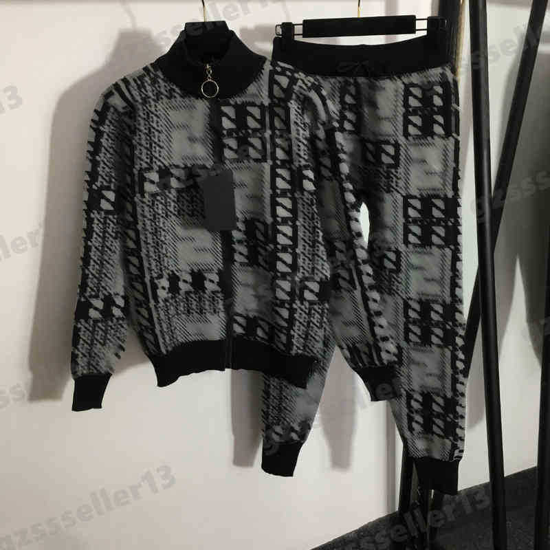 Two Piece Women Sets Tracksuits Designer Knitted Suit Gradient F Letter Stand Collar Long Sleeve Zip Cardigan Jacket And Pants, 13
Two Piece Women Sets Tracksuits Designer Knitted Suit Gradient F Letter Stand Collar Long Sleeve Zip Cardigan Jacket And Pants, 13