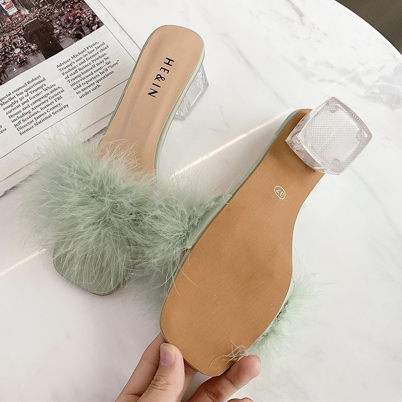 Dress Shoes Summer Fluffy Peep Toe Sexy High Heels Women Fur Feather Lady Fashion Wedding SlipOn Pink Square Sandals 221123