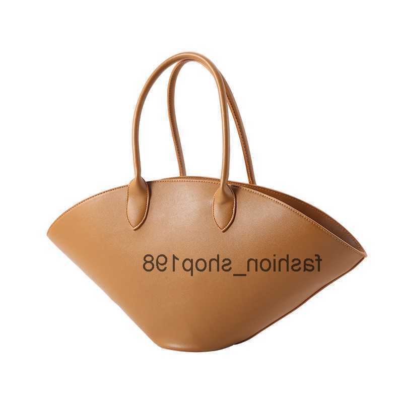 Super large highs quality leather shoulder bag simple fashion ingot women's handbag Brown Open basket Pocket Round bottom Bucket 2023
Super large highs quality leather shoulder bag simple fashion ingot women's handbag Brown Open basket Pocket Round bottom Bucket 2023