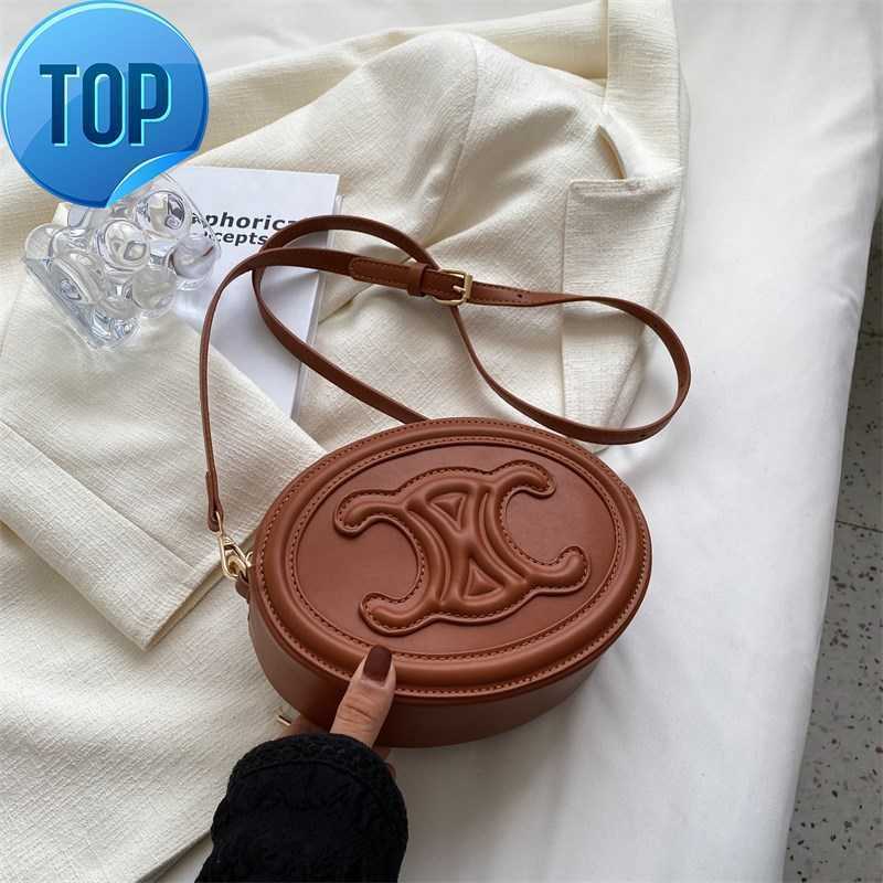 Women's Designer Bags 2023 New Small Round Moon Cake Mini Single Shoulder Crossbody Bag Factory Direct Sales, Black
Women's Designer Bags 2023 New Small Round Moon Cake Mini Single Shoulder Crossbody Bag Factory Direct Sales, Black