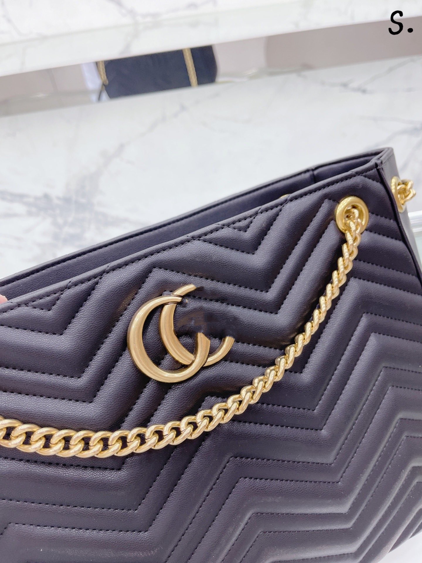 Quality Designer Woman Handbag Bag Genuine shoulder Plain bags messenger cross body caviar ladyLeather Original box Purse clutch, Black1
Quality Designer Woman Handbag Bag Genuine shoulder Plain bags messenger cross body caviar ladyLeather Original box Purse clutch, Black1