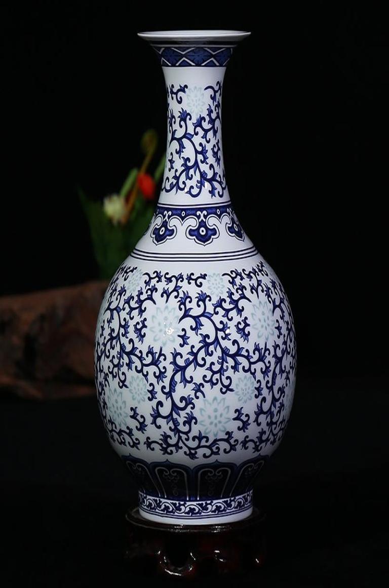 Vases Jingdezhen Ceramics Bone China Blue And White Exquisite Porcelain Modern Home Furnishing Decorations Vase9928539
Vases Jingdezhen Ceramics Bone China Blue And White Exquisite Porcelain Modern Home Furnishing Decorations Vase9928539