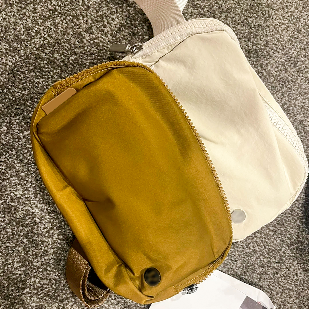 Nylon Teedy Waistpacks lulu belt everywhere Waist Bag Luxurys fashion women men Totes bumbag bum chest yoga fanny pack Cross Body Shoulder city Designers Clutch bags, Carton
Nylon Teedy Waistpacks lulu belt everywhere Waist Bag Luxurys fashion women men Totes bumbag bum chest yoga fanny pack Cross Body Shoulder city Designers Clutch bags, Carton