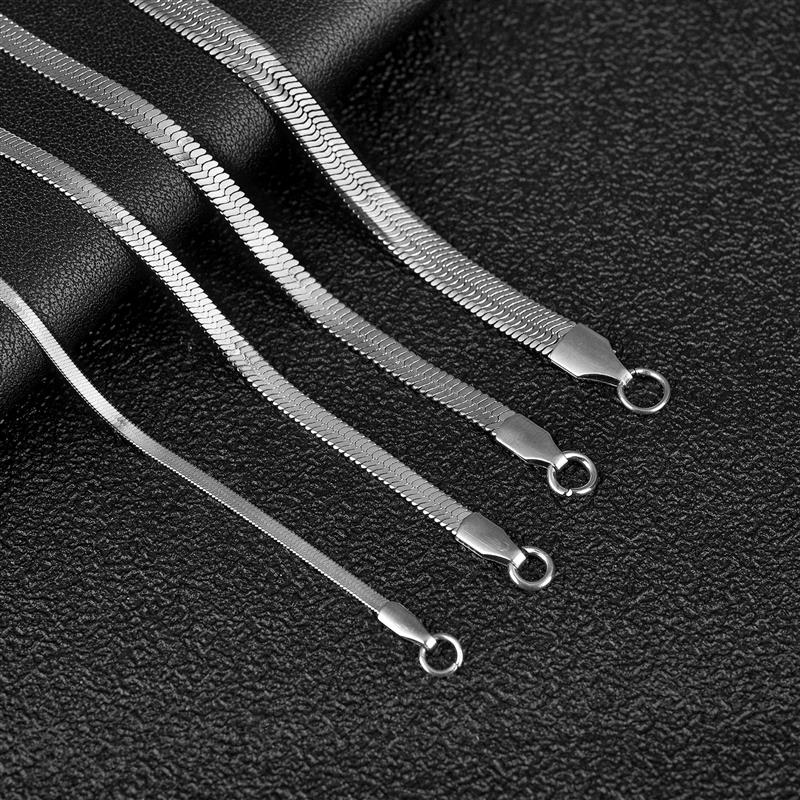 Classic Stainless Steel Flat Chain Necklace Herringbone Snake Chain For Men Women Chokers Clavicle Necklace Jewelry Gift
Classic Stainless Steel Flat Chain Necklace Herringbone Snake Chain For Men Women Chokers Clavicle Necklace Jewelry Gift