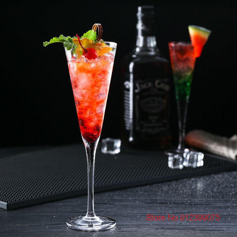 Wine Glasses INS Vshape Wedding Champagne Coupes Trumpet Shape Cocktail Glass For Bar Home Used Blend Martini Cup Rum Sparkling Wine Goblet 221124