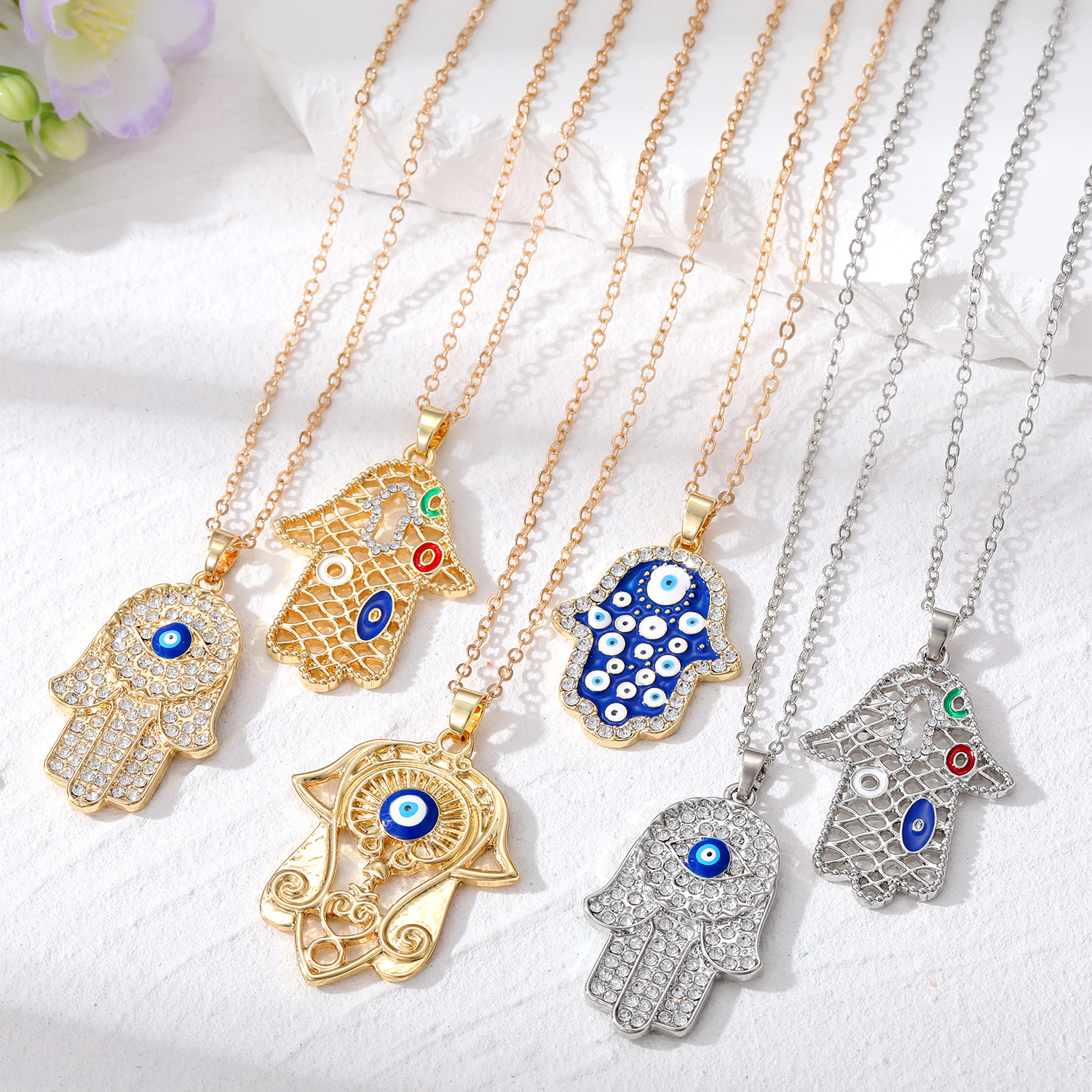 Turkey Evil Eye Fatima Hand Pendant Necklace For Women Hollow Blue Eyes Hand Necklaces Jewelry