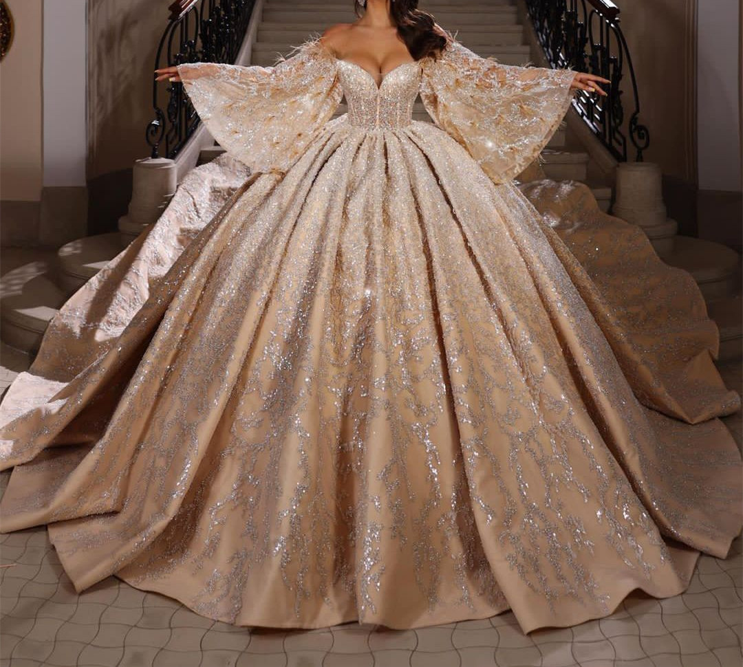Ball Gown Wedding Dresses Appliques V Neck Long Sleeves Strapless Shiny Sequins Beads Lace Ruffles or Length Sparkg Bridal Gowns Plus Size