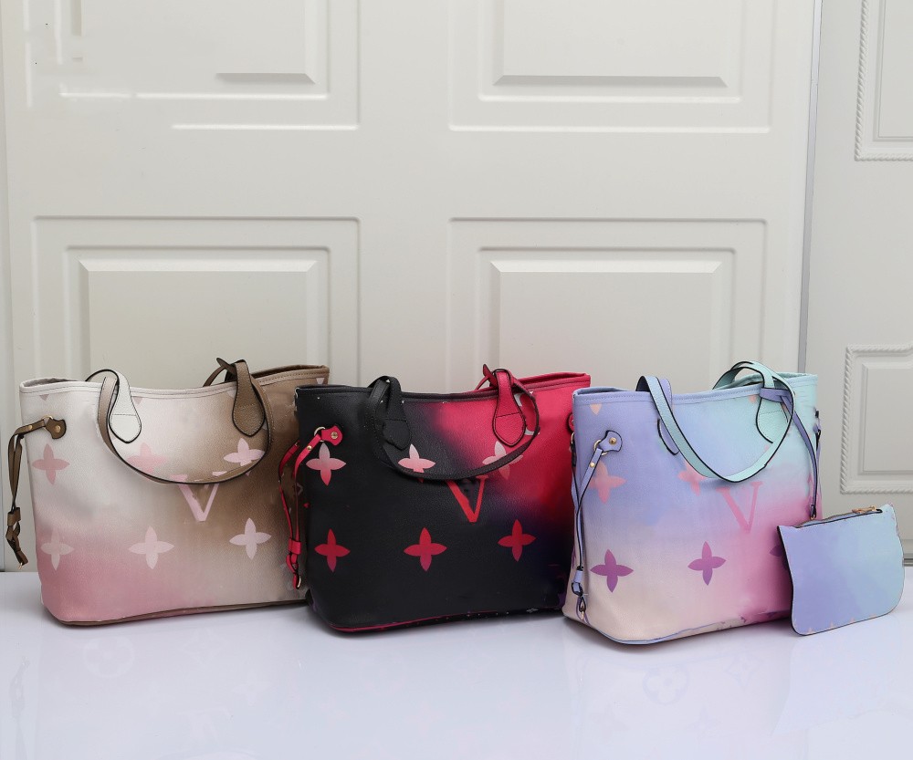 CC Designer SPRING IN THE CITY Shoulder Bags Never TOTEs full Colorful Gradient Tote Women Composite Bag Midnight Fuchsia Sunrise Pastel dhgate channeL bag
CC Designer SPRING IN THE CITY Shoulder Bags Never TOTEs full Colorful Gradient Tote Women Composite Bag Midnight Fuchsia Sunrise Pastel dhgate channeL bag
