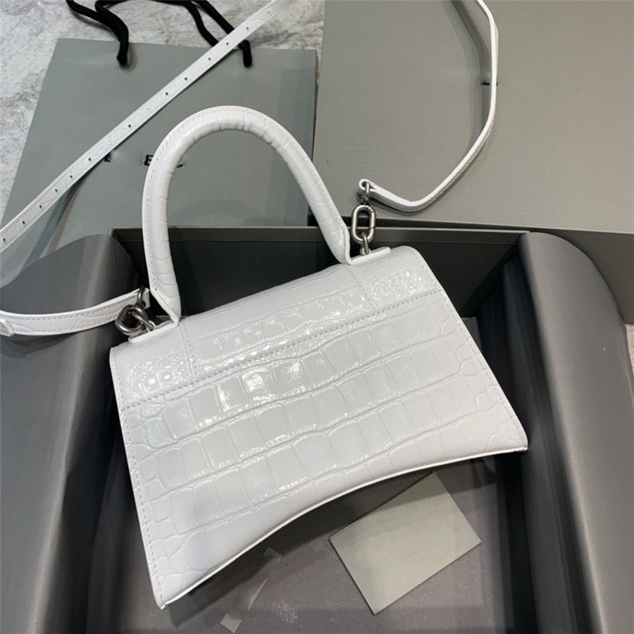 7A Top Designer bags Handbag One Shoulder Messenger bag Classic Fashion Crocodile pattern Hourglass bag Women's bags Luxury Custom Made Brand bags Small square bag, Box
7A Top Designer bags Handbag One Shoulder Messenger bag Classic Fashion Crocodile pattern Hourglass bag Women's bags Luxury Custom Made Brand bags Small square bag, Box