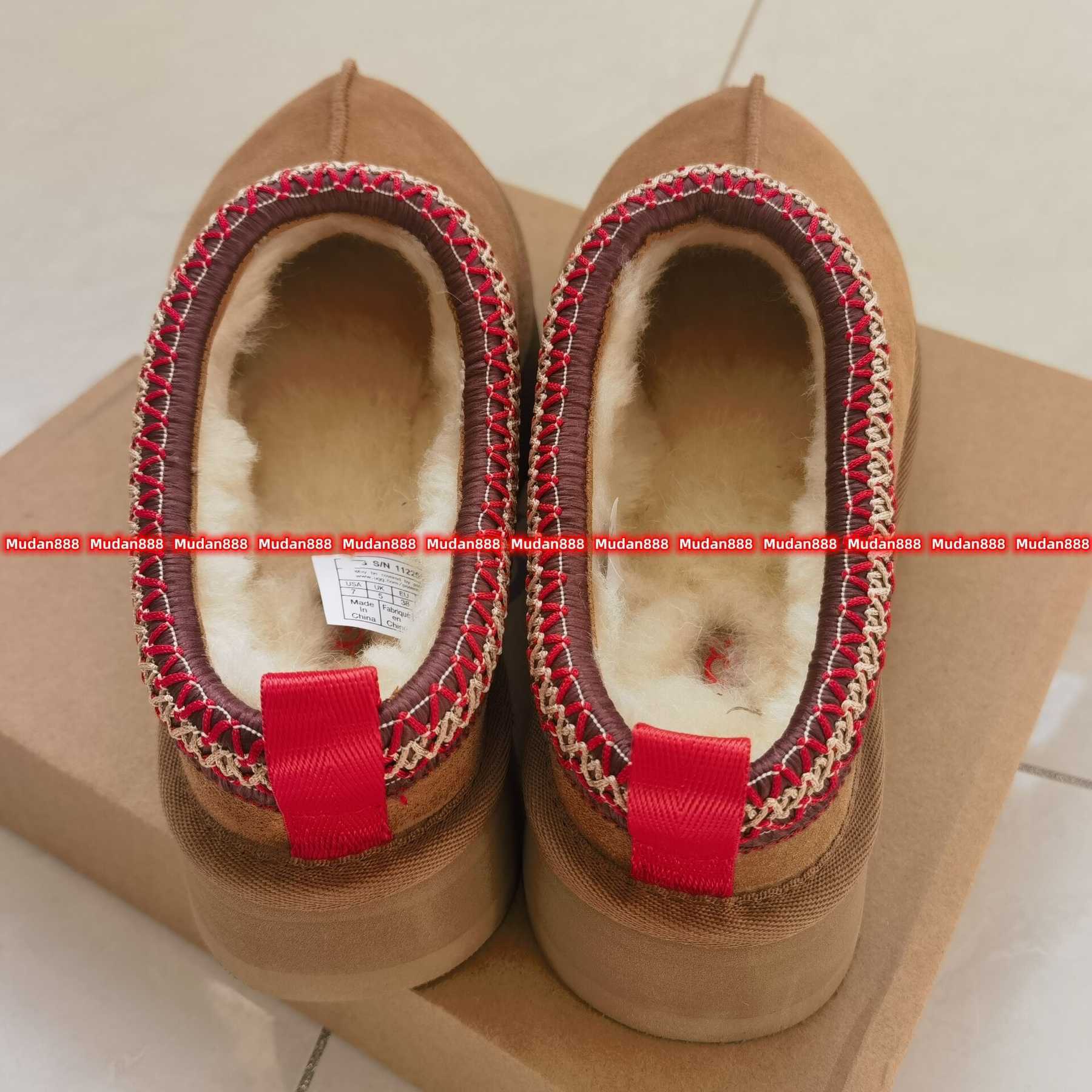 Women Tazz Slippers Designer Boot Fur Slides Australia Australian Classic Ultra Platform Tasman Slip-on Les Petites Suede Wool Blend Comfort Winter Booties Uggitys, Shipping
Women Tazz Slippers Designer Boot Fur Slides Australia Australian Classic Ultra Platform Tasman Slip-on Les Petites Suede Wool Blend Comfort Winter Booties Uggitys, Shipping