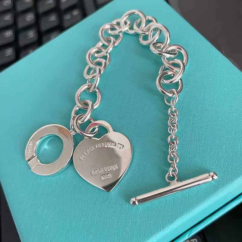 s925 sterling chains silver blue pink enamel double heart bracelet for women classic fashion love jewelry valentines day gift
s925 sterling chains silver blue pink enamel double heart bracelet for women classic fashion love jewelry valentines day gift