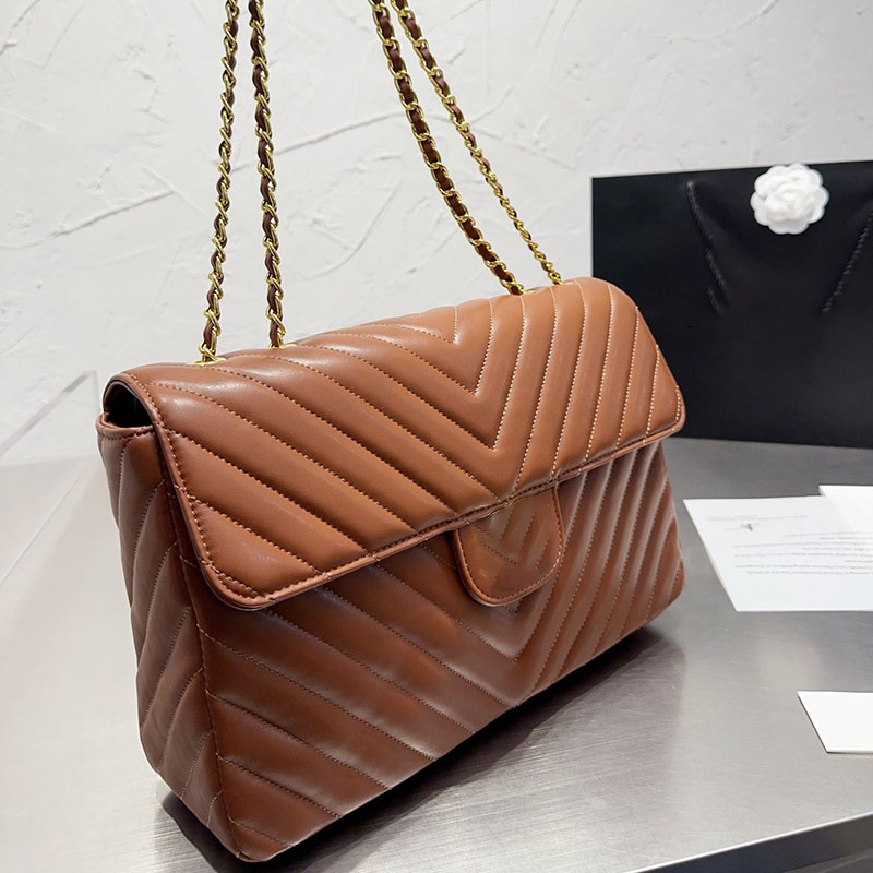 CC Bags Luxury Brand Cross Body V-Stitch Women Crossbody Bag Retro Classic Flap Shoulder Bag Diamond Lattice Leather Portable Pochettes Suit, Black
CC Bags Luxury Brand Cross Body V-Stitch Women Crossbody Bag Retro Classic Flap Shoulder Bag Diamond Lattice Leather Portable Pochettes Suit, Black