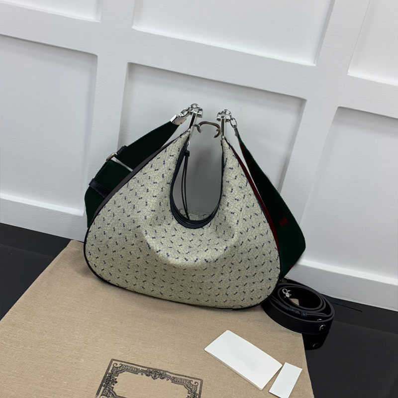 evening bag Top Quality Hobo New Crescent Bag Women Clutch Underarm Bag Purse Crossbody Shoulder Handbags, Just a box
evening bag Top Quality Hobo New Crescent Bag Women Clutch Underarm Bag Purse Crossbody Shoulder Handbags, Just a box
