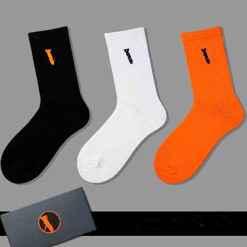 3 Pairs Men's Women's Socks Classic Embroidered Letter v Basketball Sports Sock with Box 11
3 Pairs Men's Women's Socks Classic Embroidered Letter v Basketball Sports Sock with Box 11