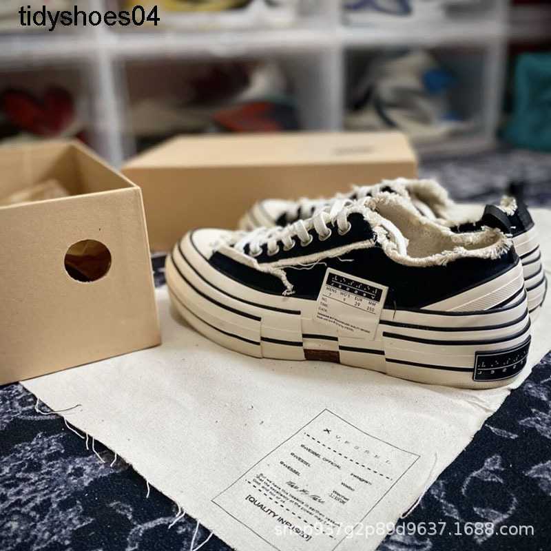 Designer vanness wu xvessels beggar shoes vulcanized shoes trend the same low top black canvas shoes Size 34-45, Black high version 
Designer vanness wu xvessels beggar shoes vulcanized shoes trend the same low top black canvas shoes Size 34-45, Black high version