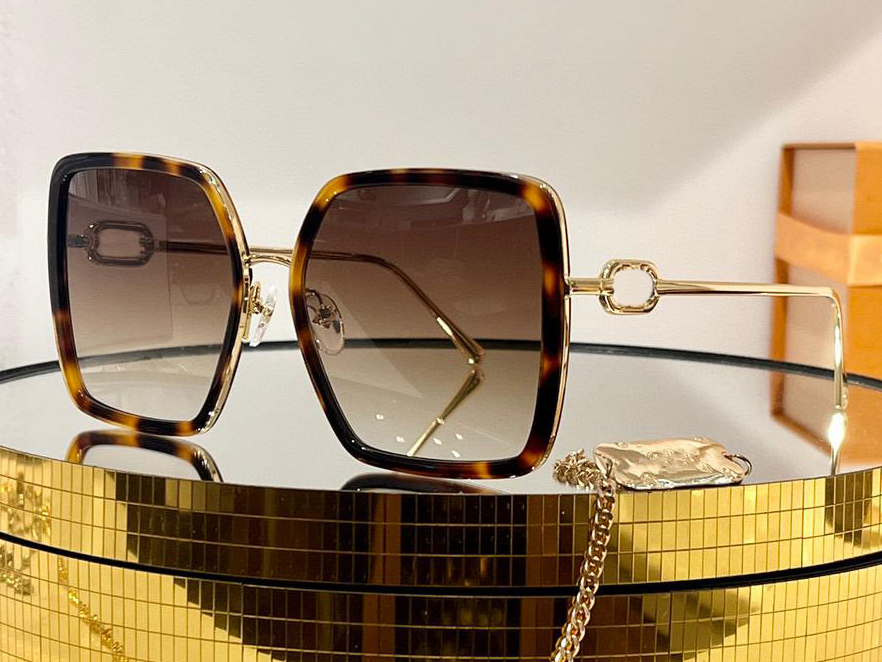 Sunglasses For Women and Men Summer 1774 Style Anti-Ultraviolet Retro Plate Full Frame Glasses Random Box
Sunglasses For Women and Men Summer 1774 Style Anti-Ultraviolet Retro Plate Full Frame Glasses Random Box