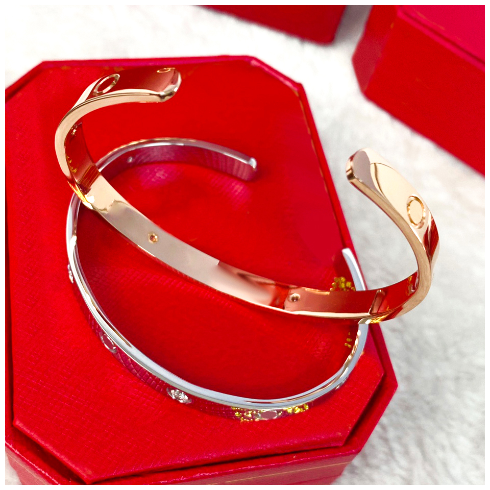 Love Bracelets Carti Bracelet Cuff Screw Bangle Unisex Braclets Herrenarmband Silber Bridal Bangles Screw Braclet Pulsera Hombre Bracciale Uomo Bracciali Da
Love Bracelets Carti Bracelet Cuff Screw Bangle Unisex Braclets Herrenarmband Silber Bridal Bangles Screw Braclet Pulsera Hombre Bracciale Uomo Bracciali Da