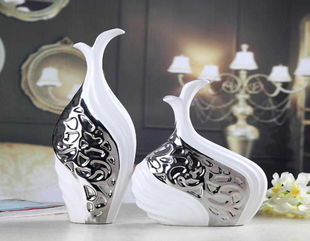 Vases 2pcs Set Home Decoration Arts Vase Ceramic Crafts Living Room Creative Wedding Gift Highend Hollow Silver Plated
Vases 2pcs Set Home Decoration Arts Vase Ceramic Crafts Living Room Creative Wedding Gift Highend Hollow Silver Plated