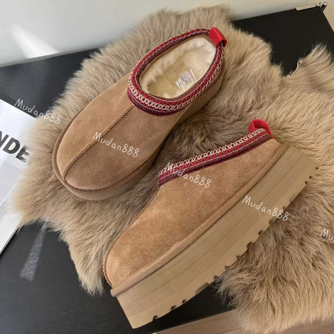 Winter Designer Boots Shoes Classic Womens Tazz Slippers Fur Slides Ultra Mini Platform Suede Wool Blend Comfort Uggitys Australia Boot Australian, Shipping
Winter Designer Boots Shoes Classic Womens Tazz Slippers Fur Slides Ultra Mini Platform Suede Wool Blend Comfort Uggitys Australia Boot Australian, Shipping