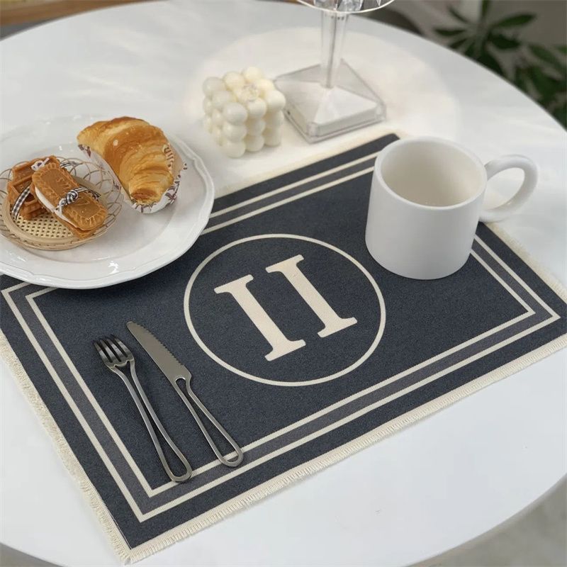 Top Designer Placemat Linen Restaurant Table Mat Placemat Imitation Water Luxury Dining Table Decoration Home Textiles Rectangle Coaster
Top Designer Placemat Linen Restaurant Table Mat Placemat Imitation Water Luxury Dining Table Decoration Home Textiles Rectangle Coaster