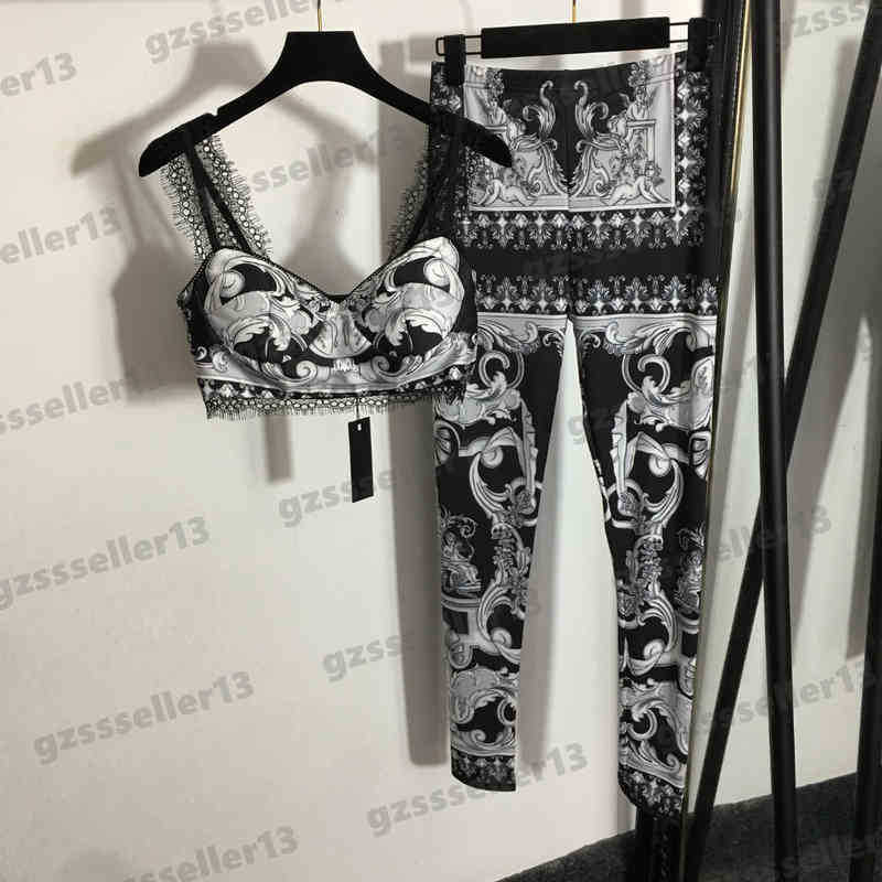 Outfit Women VER Yoga Tracksuits Designer 2 Piece Set Vintage Print Lace Sling Bandeau Tanks Camis Top And Stretch Leggings Jogging Suit
Outfit Women VER Yoga Tracksuits Designer 2 Piece Set Vintage Print Lace Sling Bandeau Tanks Camis Top And Stretch Leggings Jogging Suit
