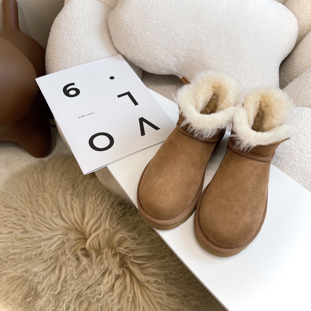 Winter Classic Australia Mini Boots Platform Snow Boot Button Matte Fur Suede Sheepskin Wool Blend Comfort Fall MiniRegenerate Booties tazz slipper, Color5
Winter Classic Australia Mini Boots Platform Snow Boot Button Matte Fur Suede Sheepskin Wool Blend Comfort Fall MiniRegenerate Booties tazz slipper, Color5