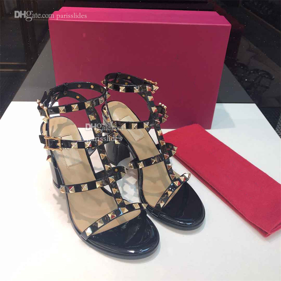 Designer V Sandals Fashion Rivet Ankle Strap Heel Slides Woman High Heels Shoes Luxury Leather dssff, 9-9.5cm
Designer V Sandals Fashion Rivet Ankle Strap Heel Slides Woman High Heels Shoes Luxury Leather dssff, 9-9.5cm