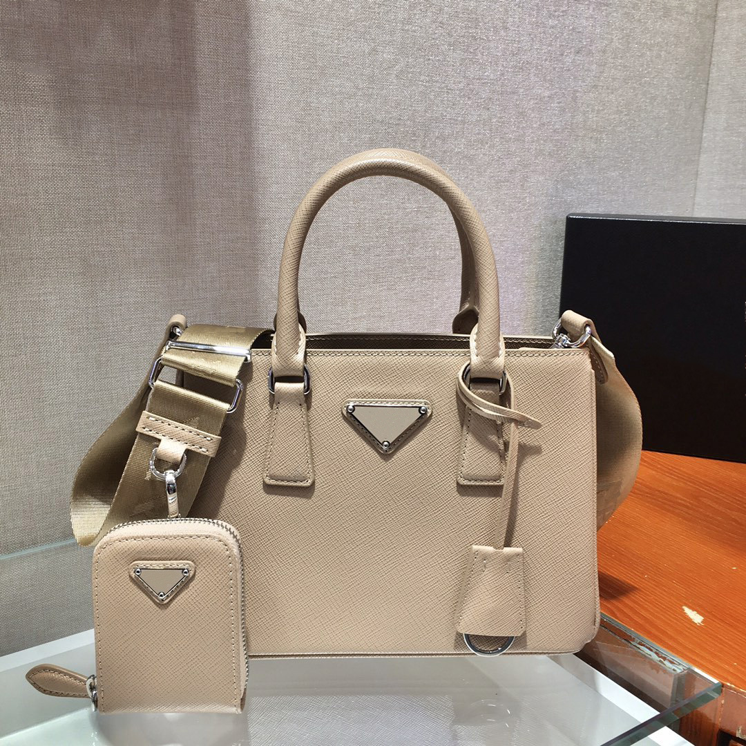 Luxury Designer Handbags Shoulder Bags Top leather killer bag Style design Diagonal sack Unisex underarm Luggage, White
Luxury Designer Handbags Shoulder Bags Top leather killer bag Style design Diagonal sack Unisex underarm Luggage, White