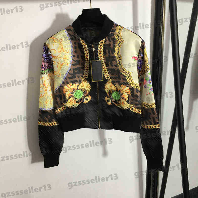 Luxury Women Jackets Fashion Brand Collaboration Coats F Letter Logo Print Long Sleeve Zipper Jacket 2022AW High Quality Tops Designer Women Clothing
Luxury Women Jackets Fashion Brand Collaboration Coats F Letter Logo Print Long Sleeve Zipper Jacket 2022AW High Quality Tops Designer Women Clothing