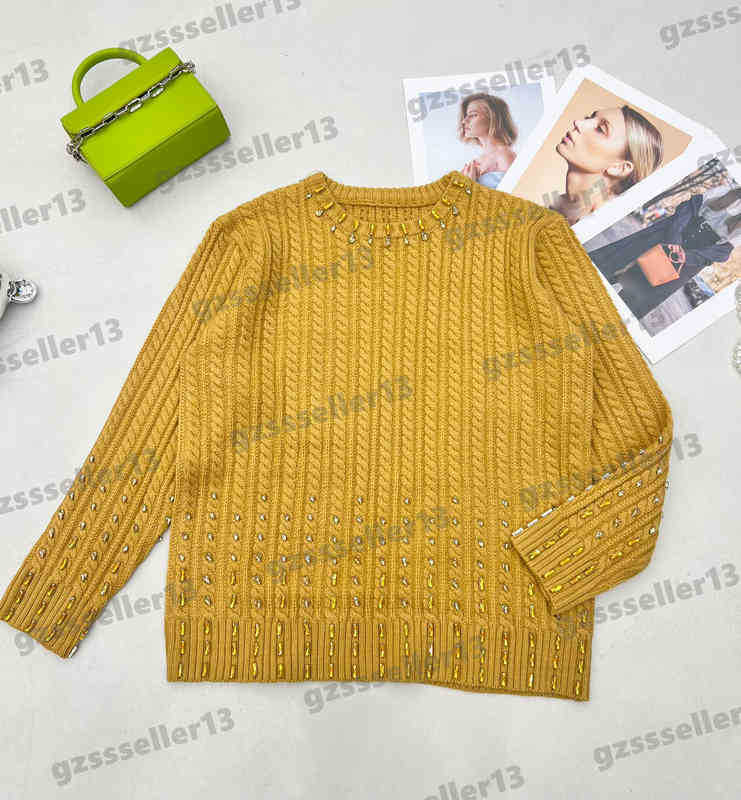Designer Womens Sweaters Autumn 2022AW Striped Metal Crew Neck Knit Sweater Fashion Brand Solid Color Simple Long Sleeve Women Tops
Designer Womens Sweaters Autumn 2022AW Striped Metal Crew Neck Knit Sweater Fashion Brand Solid Color Simple Long Sleeve Women Tops