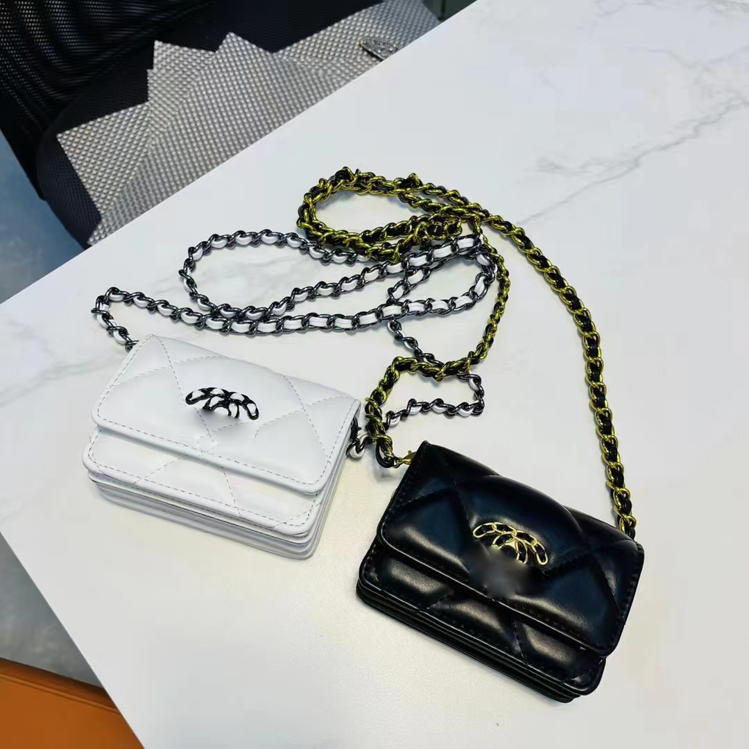 2022 New ChaneI Heavy Industry Crossbody Bags Shoulder Bag Panda Black and White PU Material Small Sling Bagss for Women Chainbag Coin Purse
2022 New ChaneI Heavy Industry Crossbody Bags Shoulder Bag Panda Black and White PU Material Small Sling Bagss for Women Chainbag Coin Purse