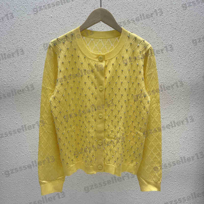 Designer Cardigan Womens Sweaters Fashion Brand Miu Cardigans Jacket Round Neck Delicate Diamond Knitted Sweater Tops For Women
Designer Cardigan Womens Sweaters Fashion Brand Miu Cardigans Jacket Round Neck Delicate Diamond Knitted Sweater Tops For Women