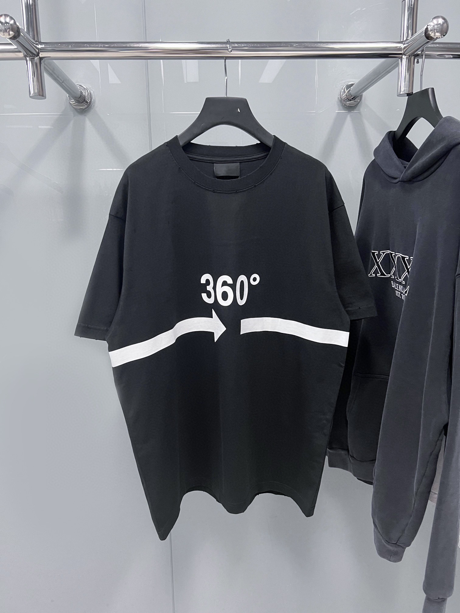 Men's Plus Tees & Polos Round neck embroidered and printed polar style summer wear with street pure cotton M set shorts tshirt sc
Men's Plus Tees & Polos Round neck embroidered and printed polar style summer wear with street pure cotton M set shorts tshirt sc